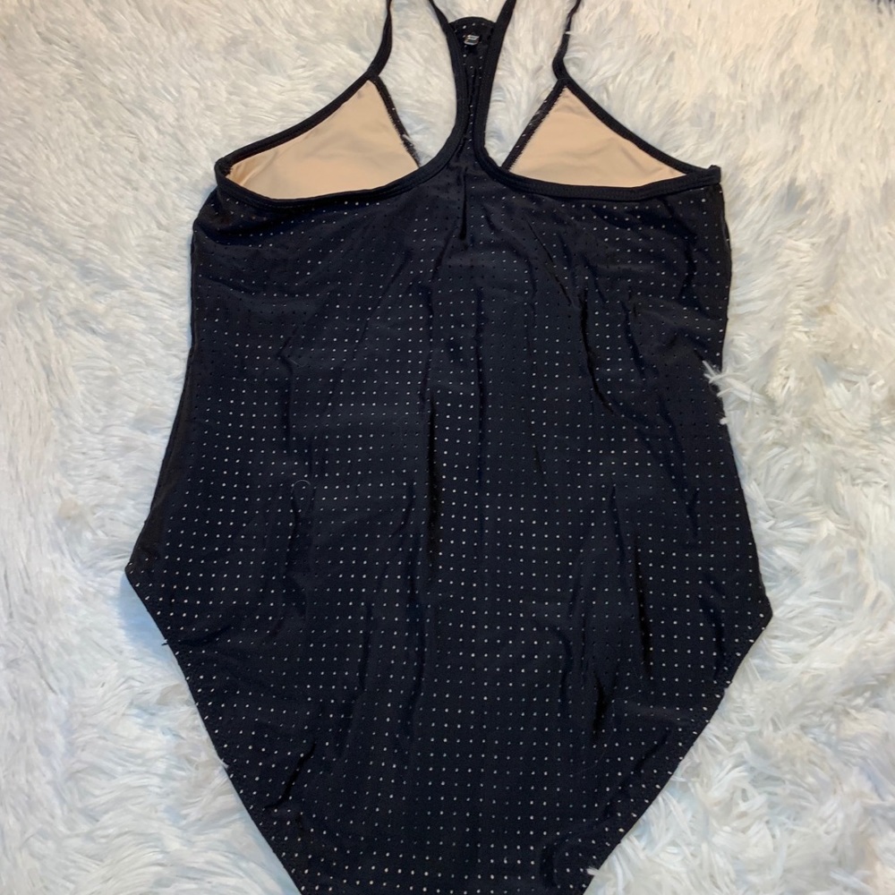 Swimsuit - Picture 2 of 4